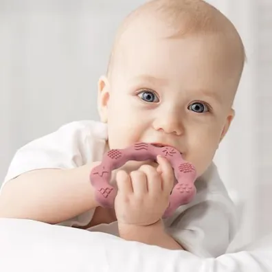 Babyono Gryzak silikonowy Ring