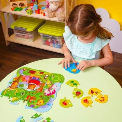 Puzzle w saszetce 49 el. Magiczny las + mini gra Roter Kafer