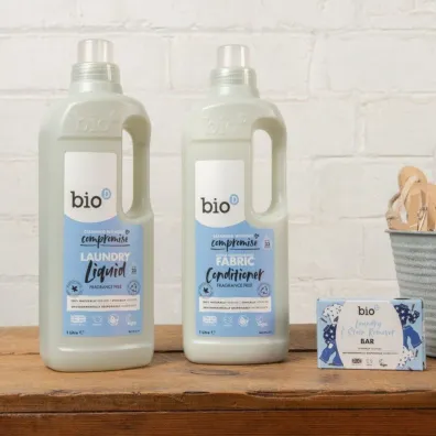 Bio-D Ekologiczny p�yn do p�ukania tkanin, Bezzapachowy 1 l