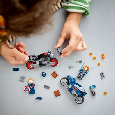 LEGO Marvel Super Heroes Motocykle Czarnej Wdowy i Kapitana Ameryki 76260