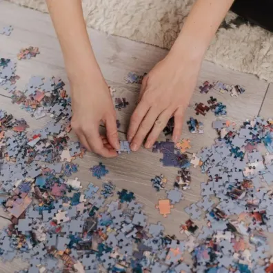 Puzzle 100 el. Czaruj�ce Ksi�niczki Trefl