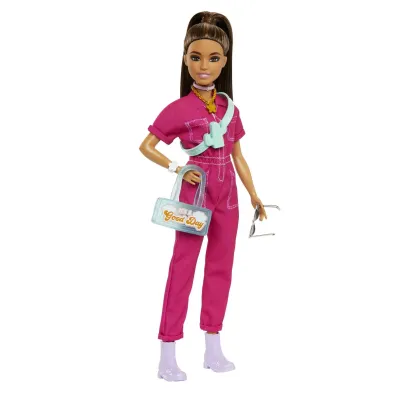 Barbie. Lalka r�owy kombinezon HPL76 Mattel