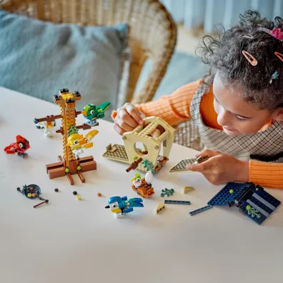LEGO Creator Budka dla ptak�w 31143