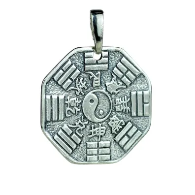 Sotis Amulet Bagua, oksydowany Ag925, 6,5g
