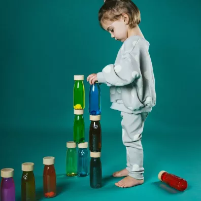 Petit Boum Butelka sensoryczna Float niebieska