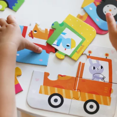 Puzzle Ukadam pojazdy Bright Junior Media