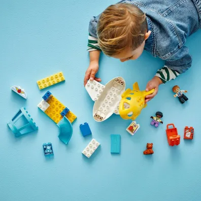 LEGO DUPLO Pierwszy raz na lotnisku 10443