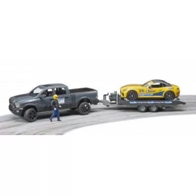 Auto Dodge RAM 2500 Power Wagon z lawet i autem Bruder