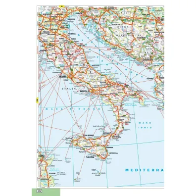 Europa Atlas Samochodowy 1:800 000 pierwsza pomoc  2024/2025