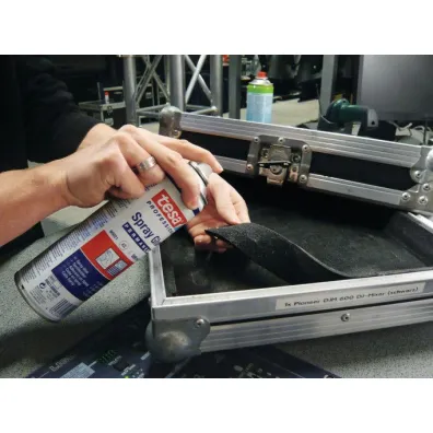 Tesa Klej w sprayu 300ml permanentny