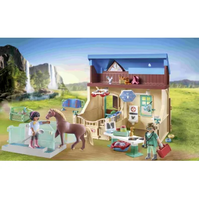 Playmobil Horses of Waterfall Hipoterapia i lecznica zwierz�t 71352