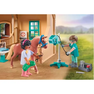 Playmobil Horses of Waterfall Hipoterapia i lecznica zwierz�t 71352