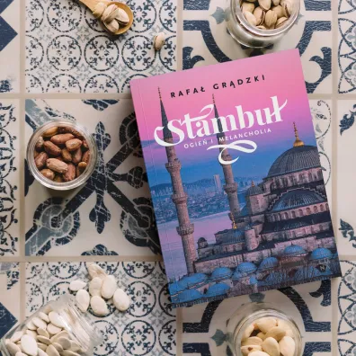 Stambu�. Ogie� i melancholia
