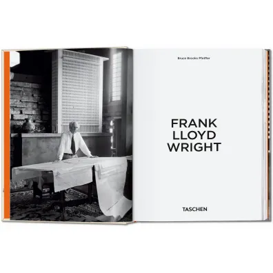 Frank Lloyd Wright wer. angielska