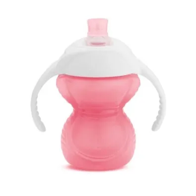 Kubek treningowy z ustnikiem odpornym na gryzienie Munchkin 237ml r�owy