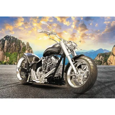Puzzle 500 el. Czarny motocykl Trefl