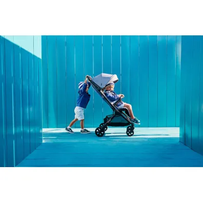 Easywalker Jackey W�zek spacerowy z torb� transportow� Platinum Edition