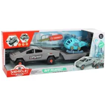 Samoch�d do monta�u z przyczep� i helikopterem Maksik