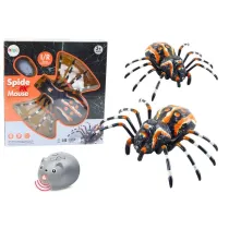 Paj�k R/C z par� wodn� i �wiat�em LeanToys