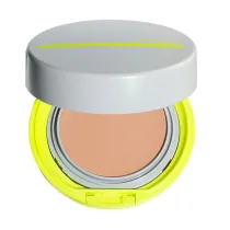 Shiseido Sports BB Compact SPF50+ puder BB w kompakcie Medium 12 g