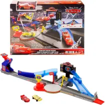 Cars Auta Tor kaskaderski Z�oty T�ok Mattel