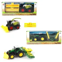 Traktor kombajn z maszyn� Trifox
