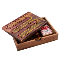 Cribbage w drewnianym pude�ku z kartami Quint
