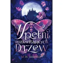W pe�ni rozkwitaj�cych drzew