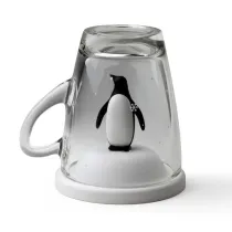 Qualy Kubek z pokrywk Pingwin biao/czarny 10432-WH-BK