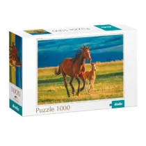 Puzzle 1000 el. Teaching the foal Dodo