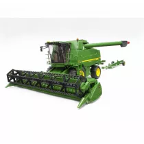 Kombajn zboowy John Deere T670i Bruder
