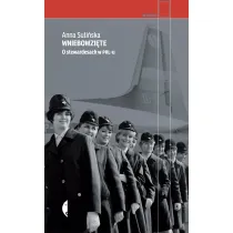 Wniebowzi�te. O stewardesach w PRL-u
