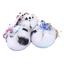 Brelok z pomponem Kr�wka mix HAPPY COLOR