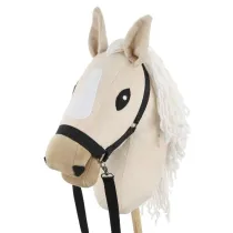Hobby Horse Skippi. Ko na kiju migda Handlosfera